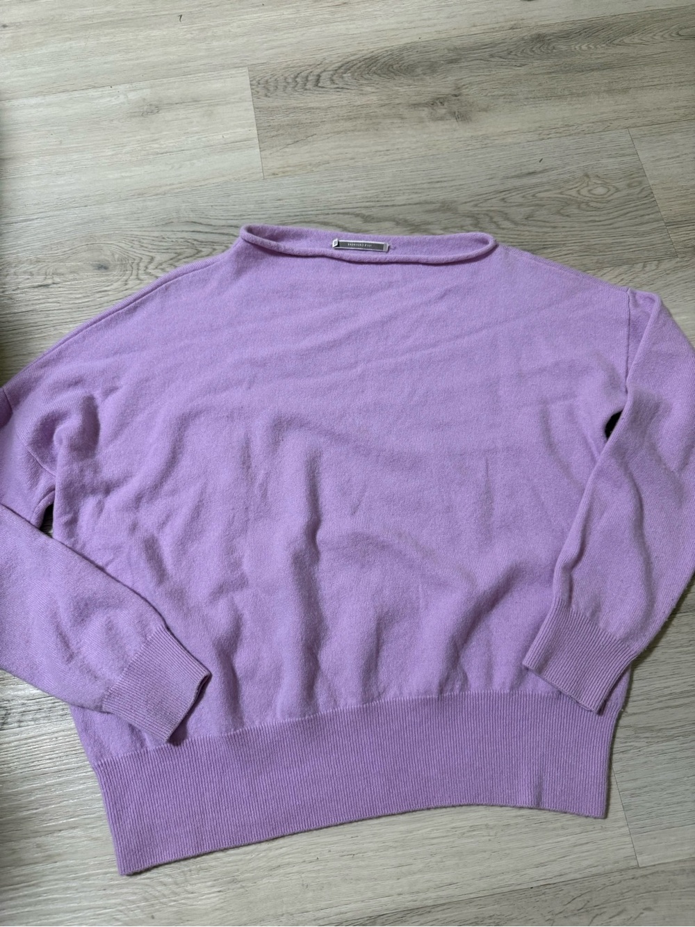 Nordstrom Signature 100% Cashmere Sweater Womens Size Medium Boat Neck Lavender